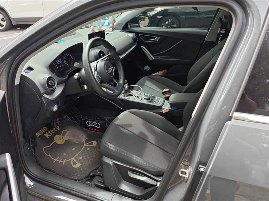 Audi Q2L Audi Q2L
