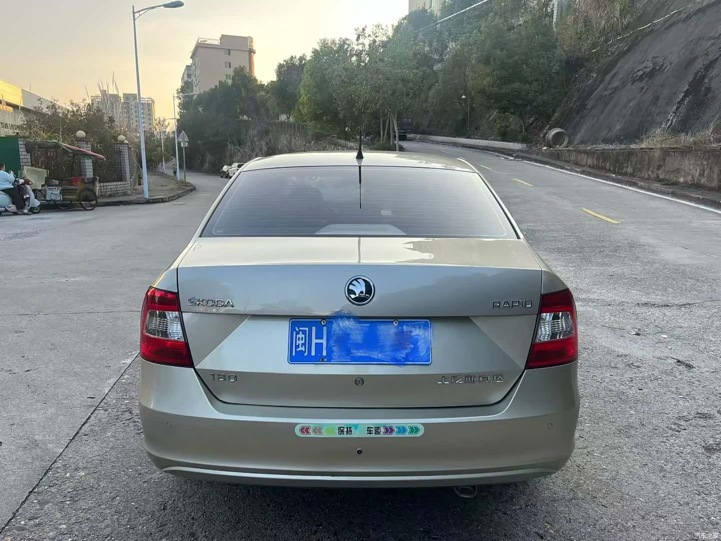 Skoda Rapid, 2017 3