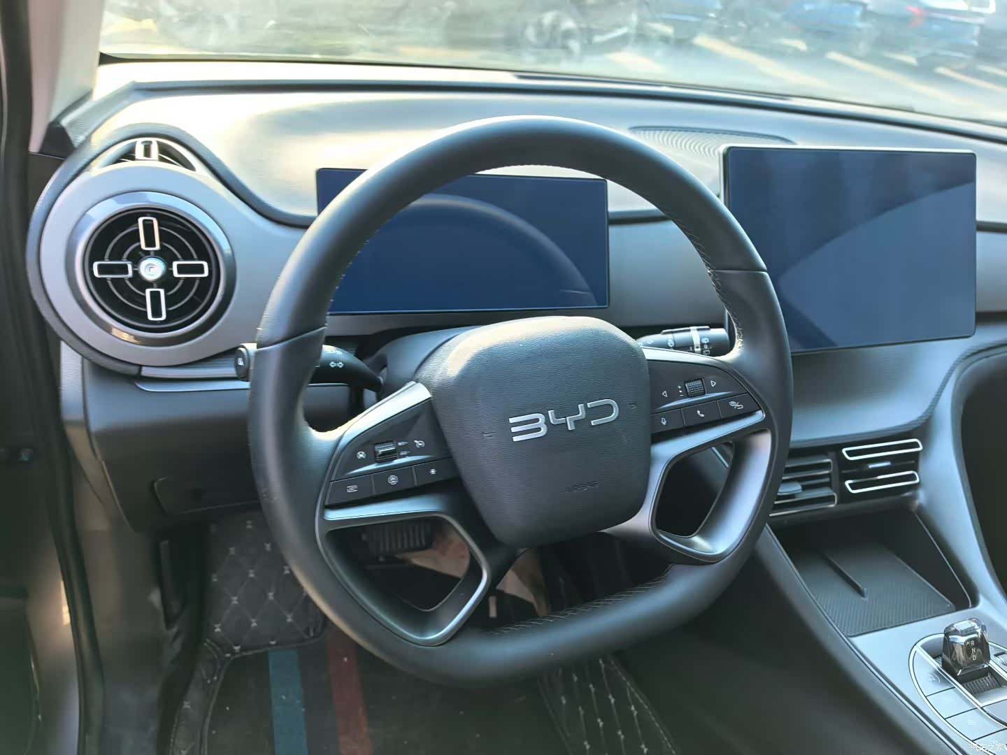 BYD HiAce, 2025 все фото
