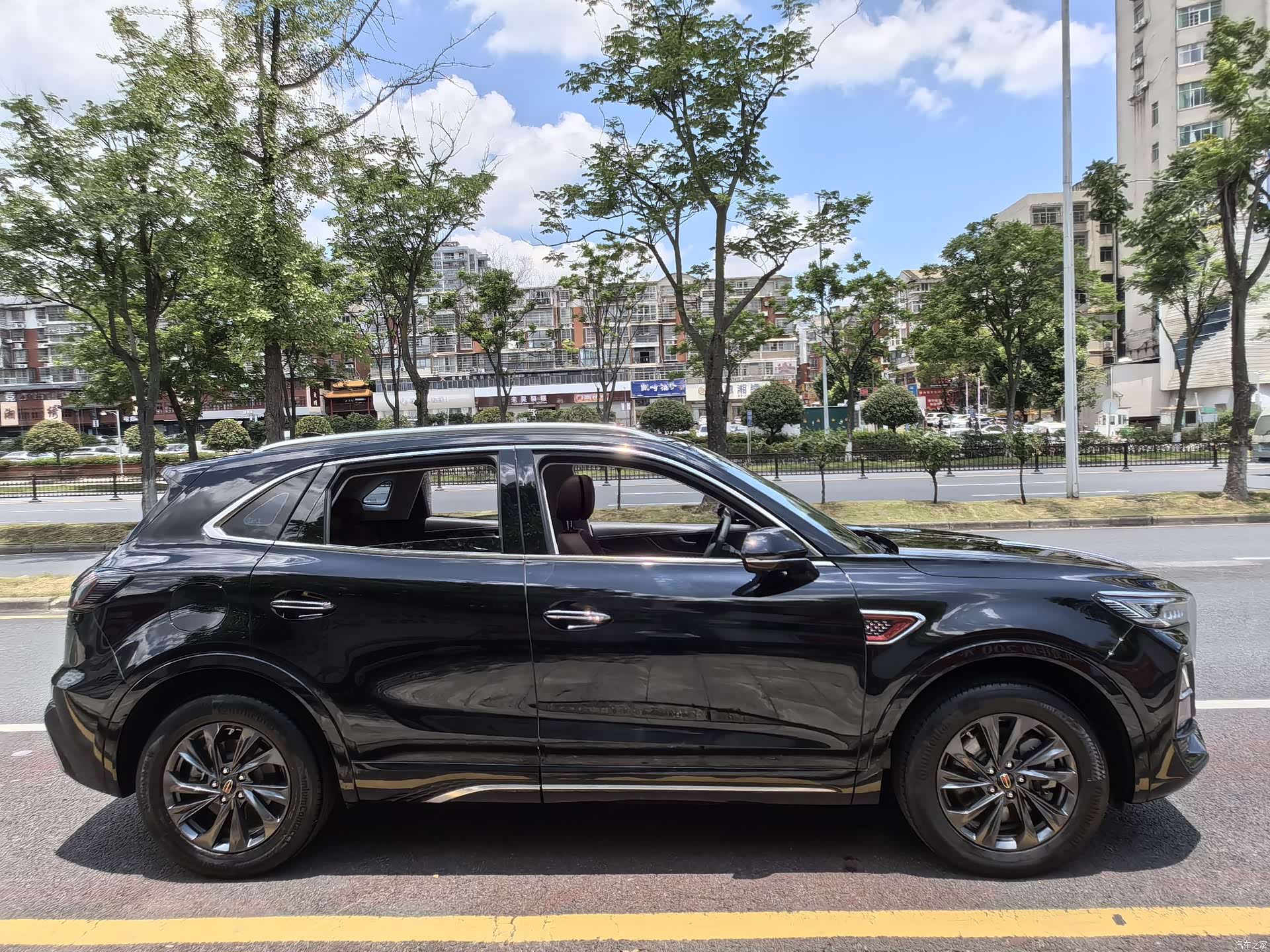 Hongqi HS5, 2024 все фото