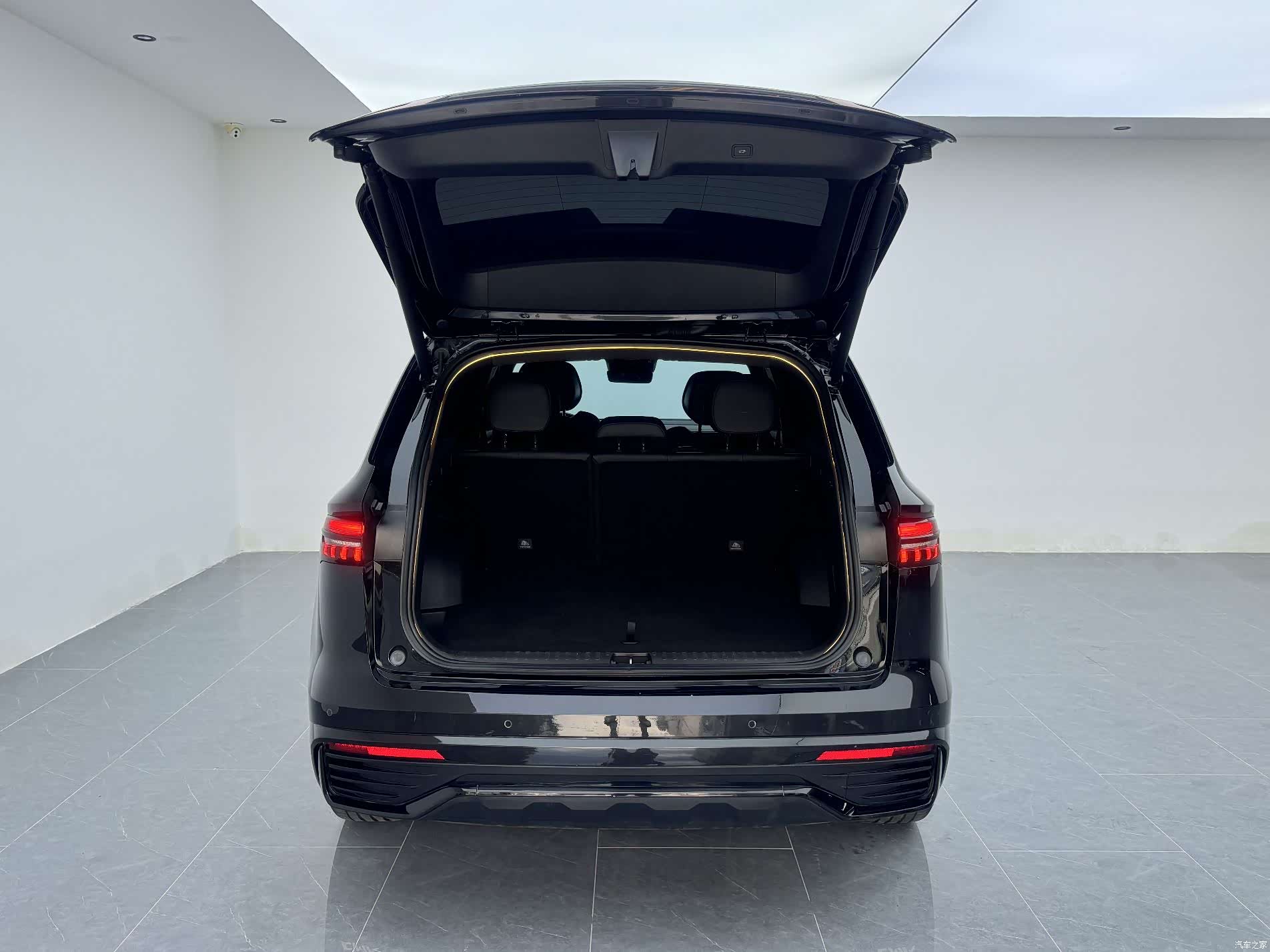 Geely Xingyue L, 2025 14