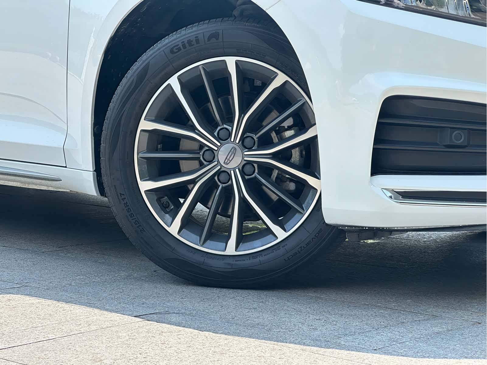 Geely Preface, 2021 4