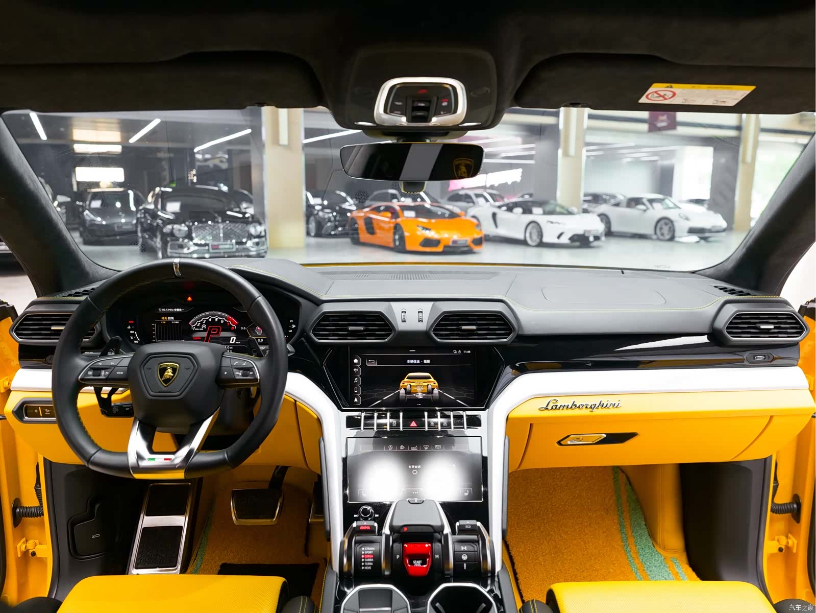 Lamborghini Urus, 2020 11