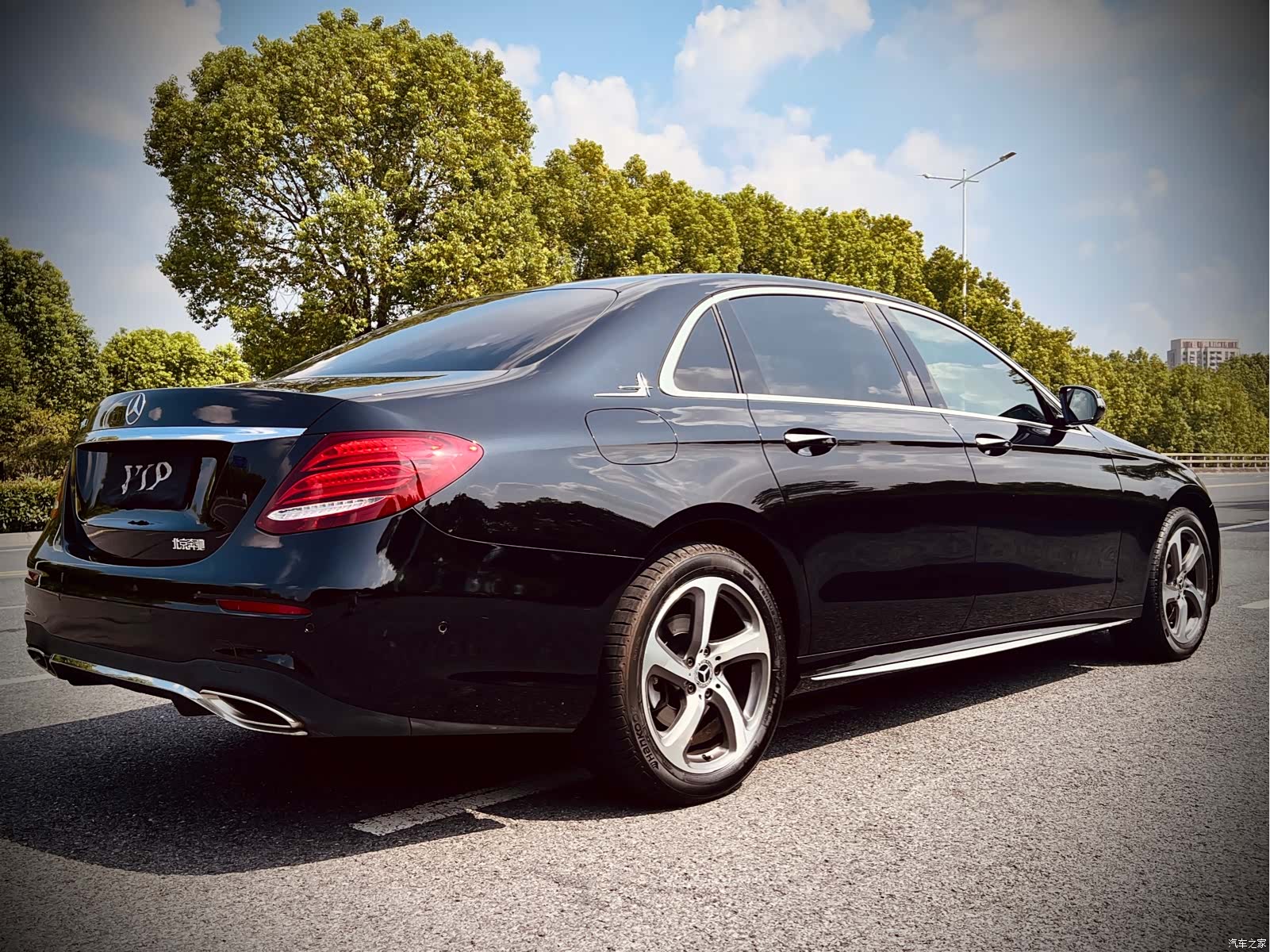 Mercedes-Benz E-Class, 2017 7