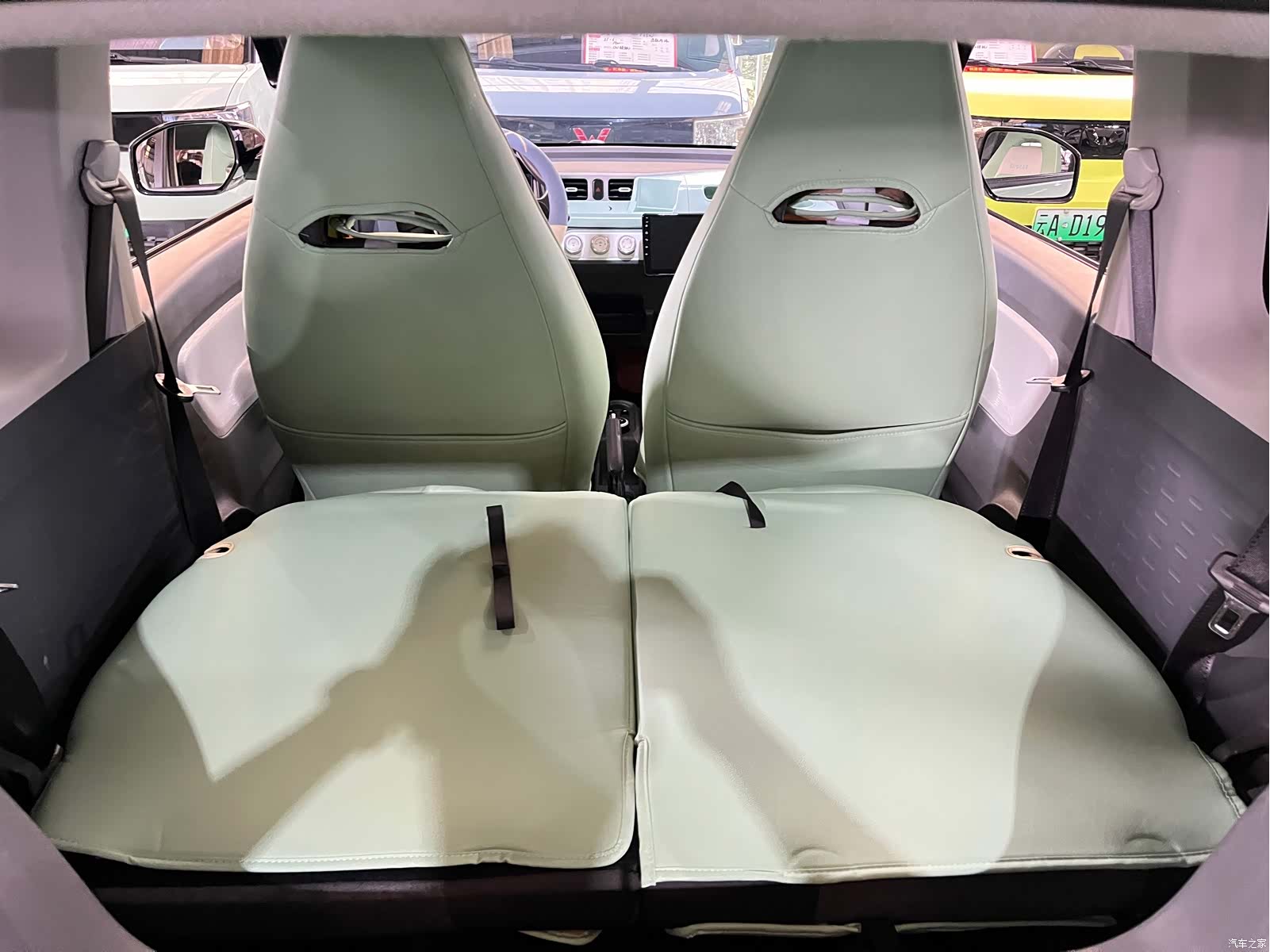 Wuling MINIEV, 2022 11