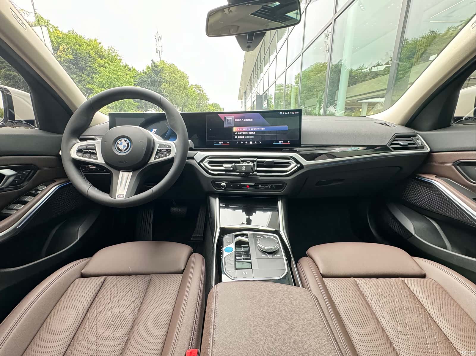 BMW i3, 2024 12