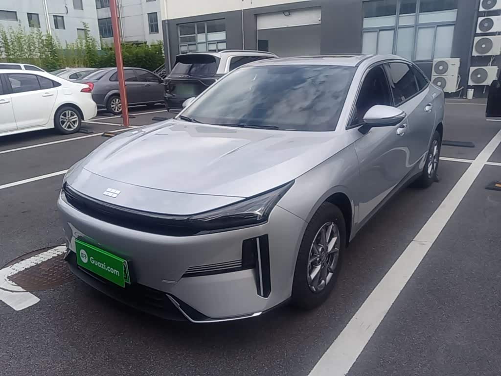 Geely Galaxy L6