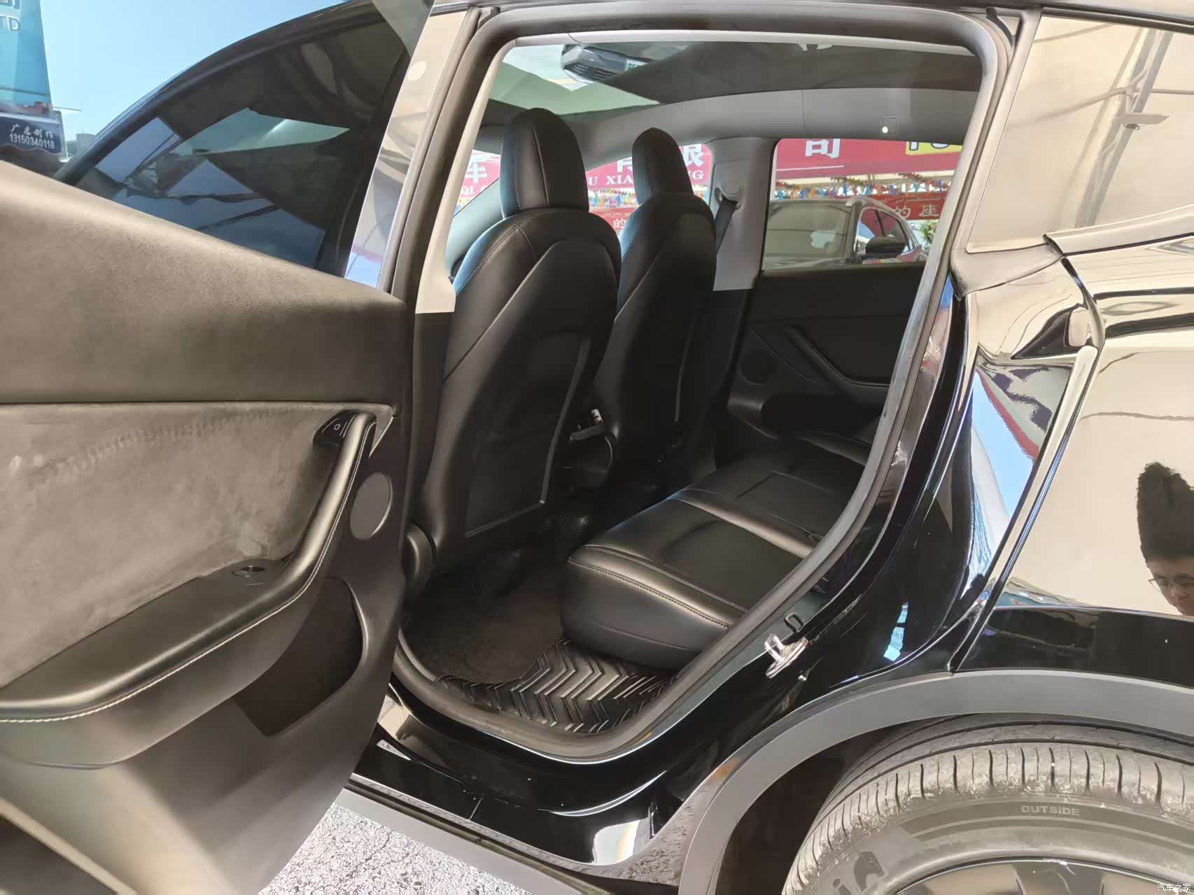 Tesla Model Y, 2021 все фото