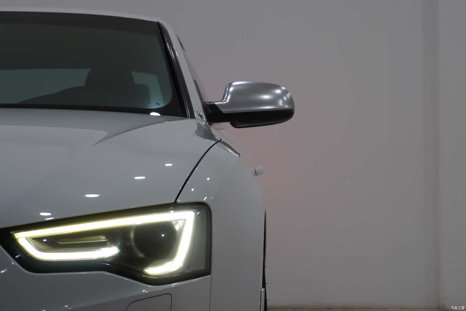 Audi S5, 2012 4