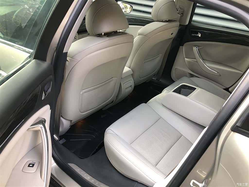 Citroen C5, 2011 9