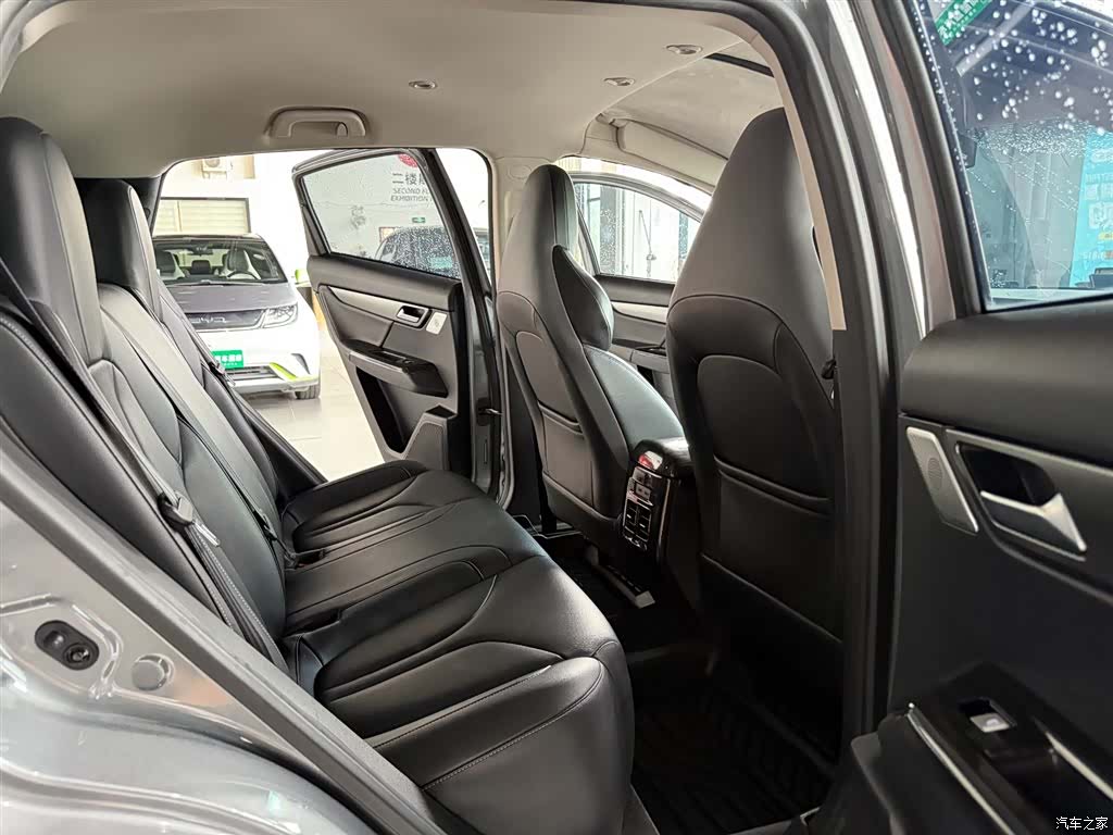 Xpeng G3i, 2021 9