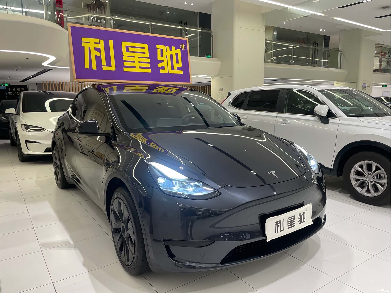 Tesla Model Y, 2024 2