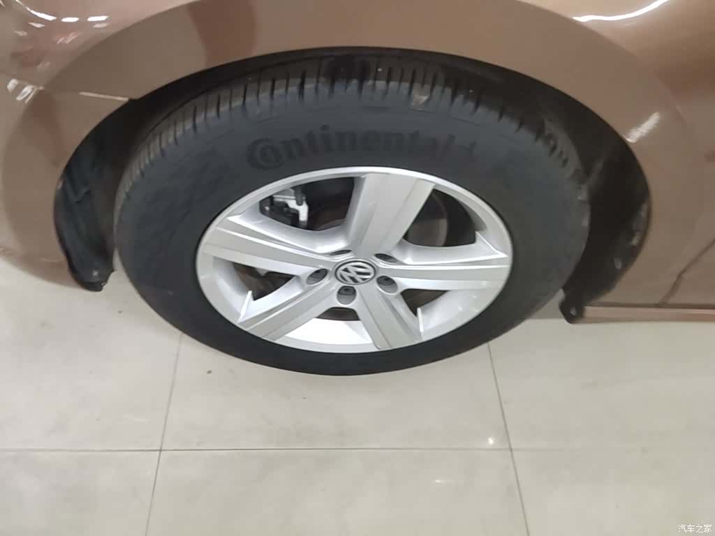 Volkswagen Lamando, 2017 23