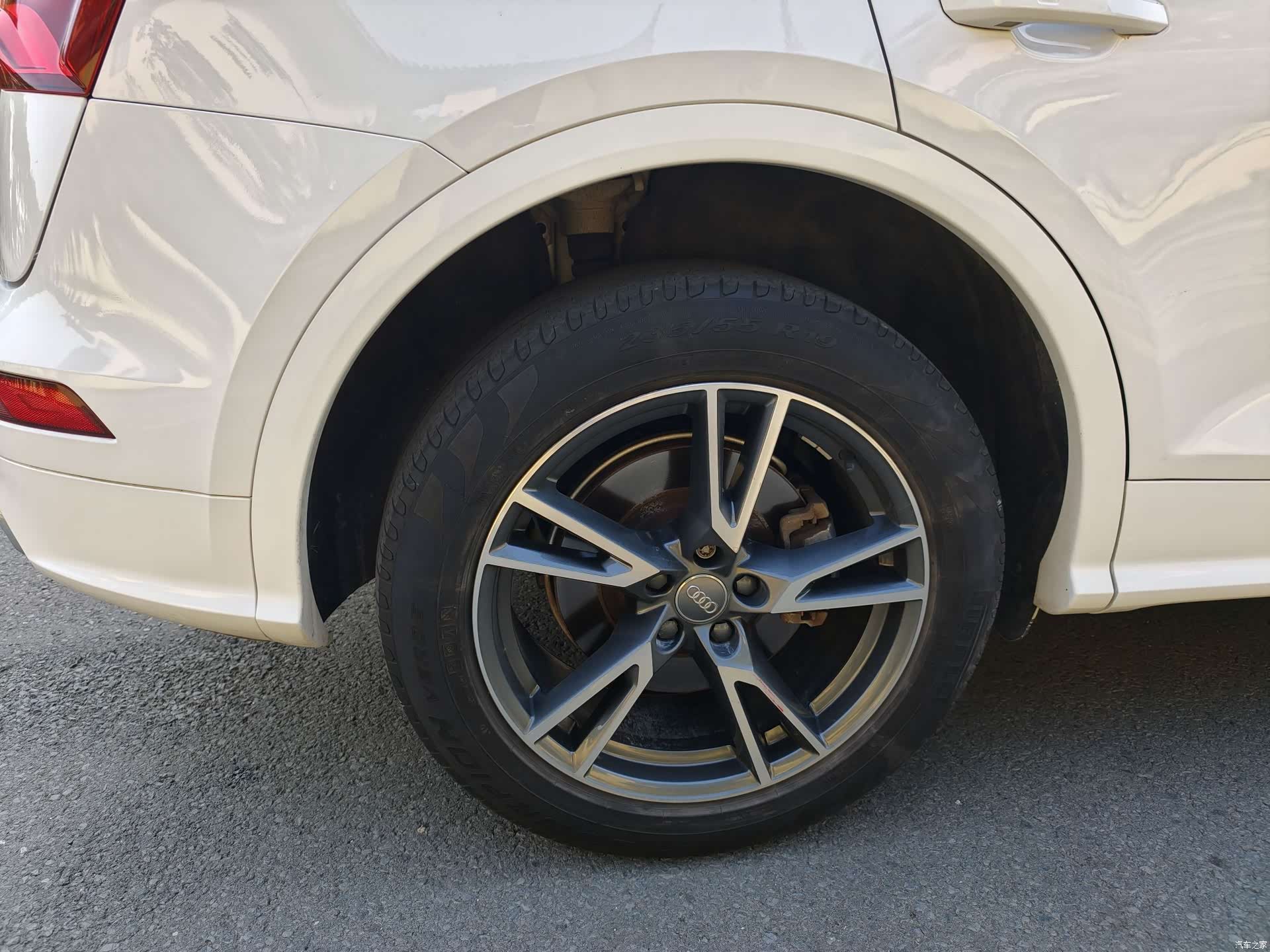 Audi Q5L, 2019 8