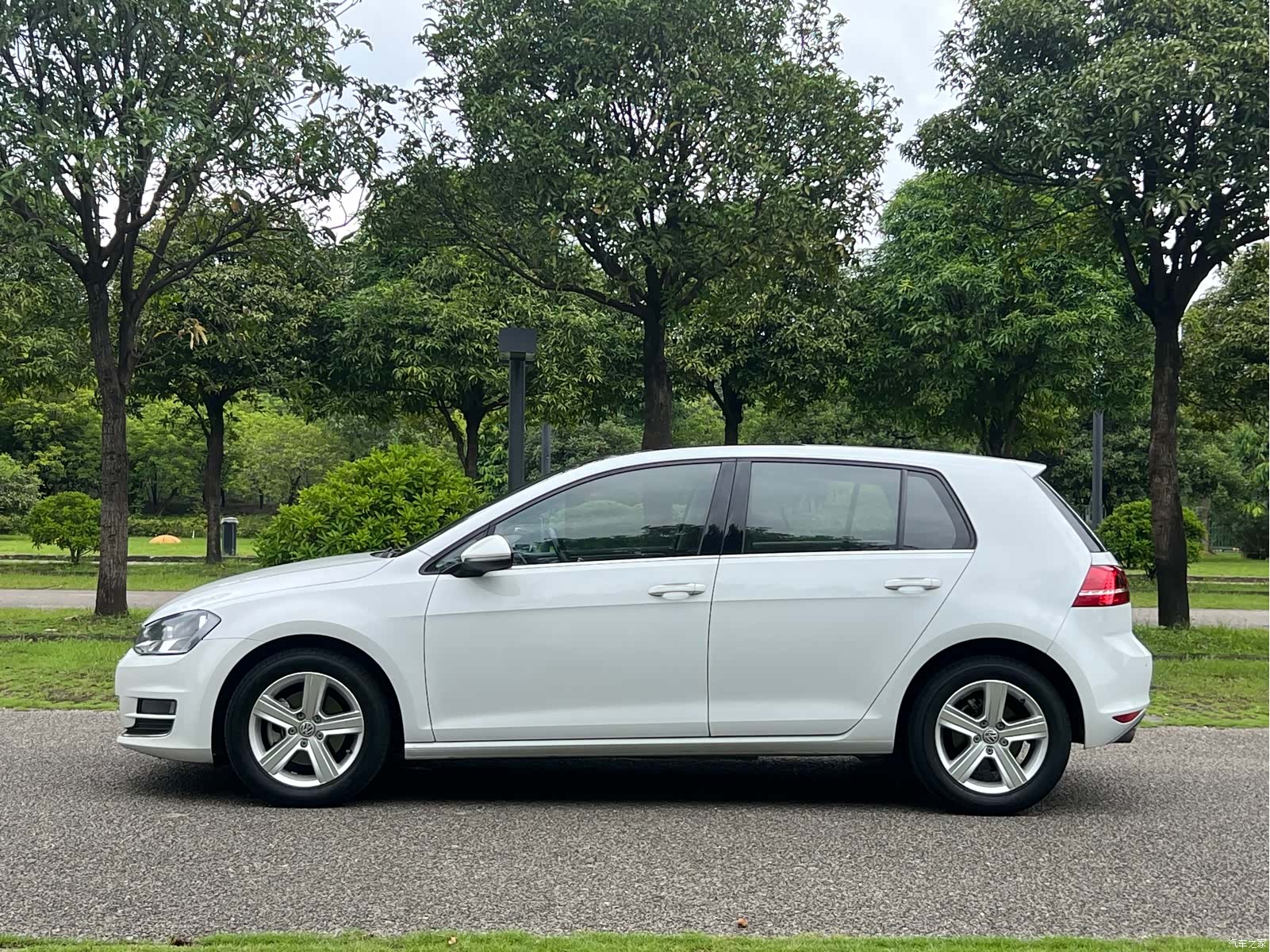 Volkswagen Golf, 2014 4