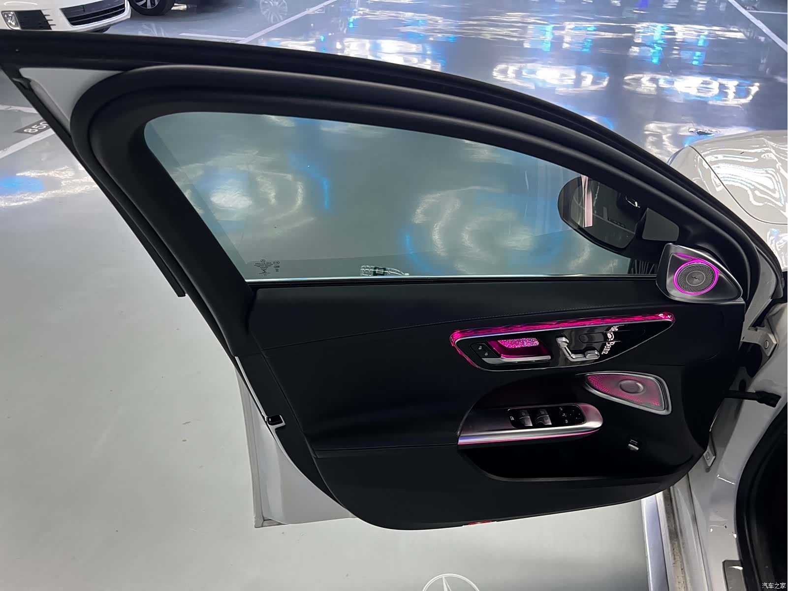 Mercedes-Benz C-Class, 2022 все фото