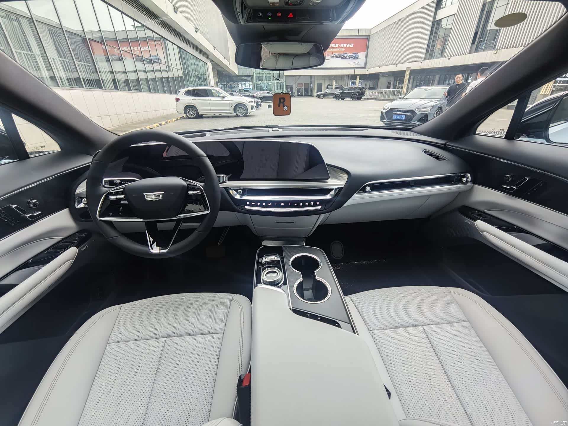 Cadillac IQ, 2026 15