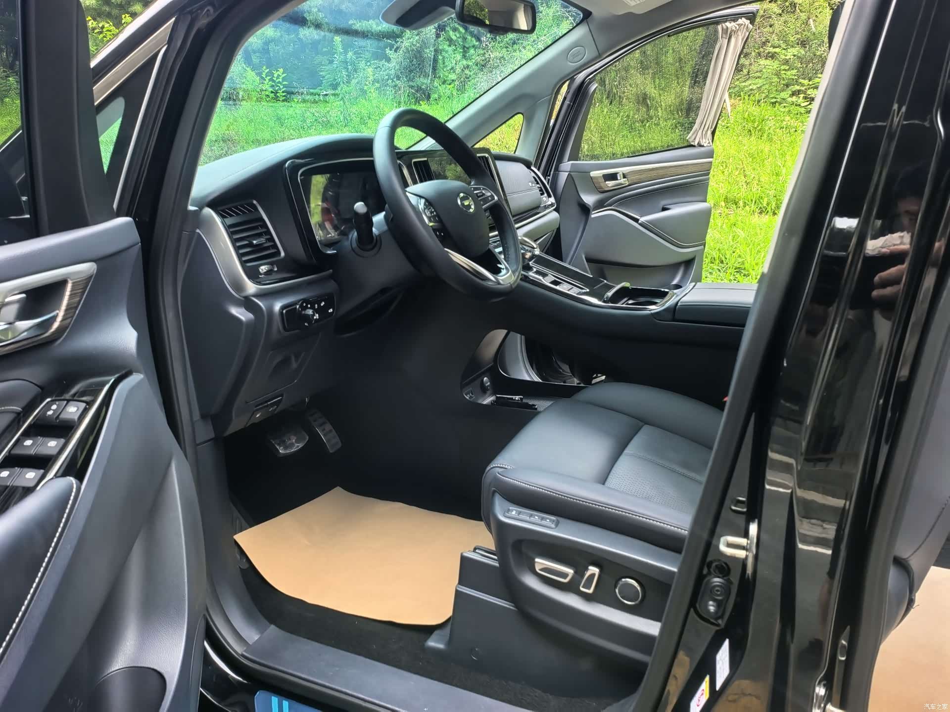Trumpchi M8, 2021 8