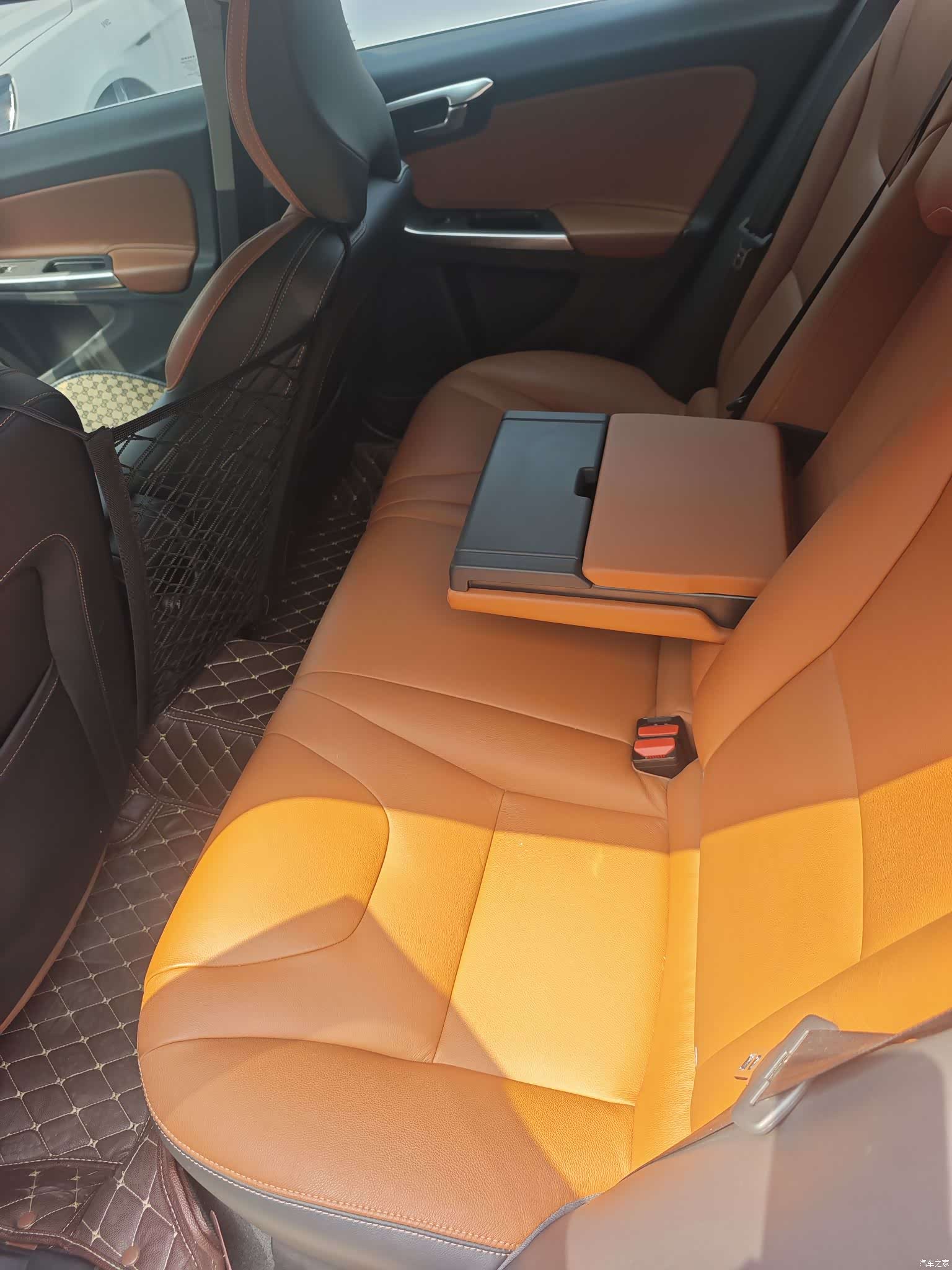 Volvo V60, 2016 7