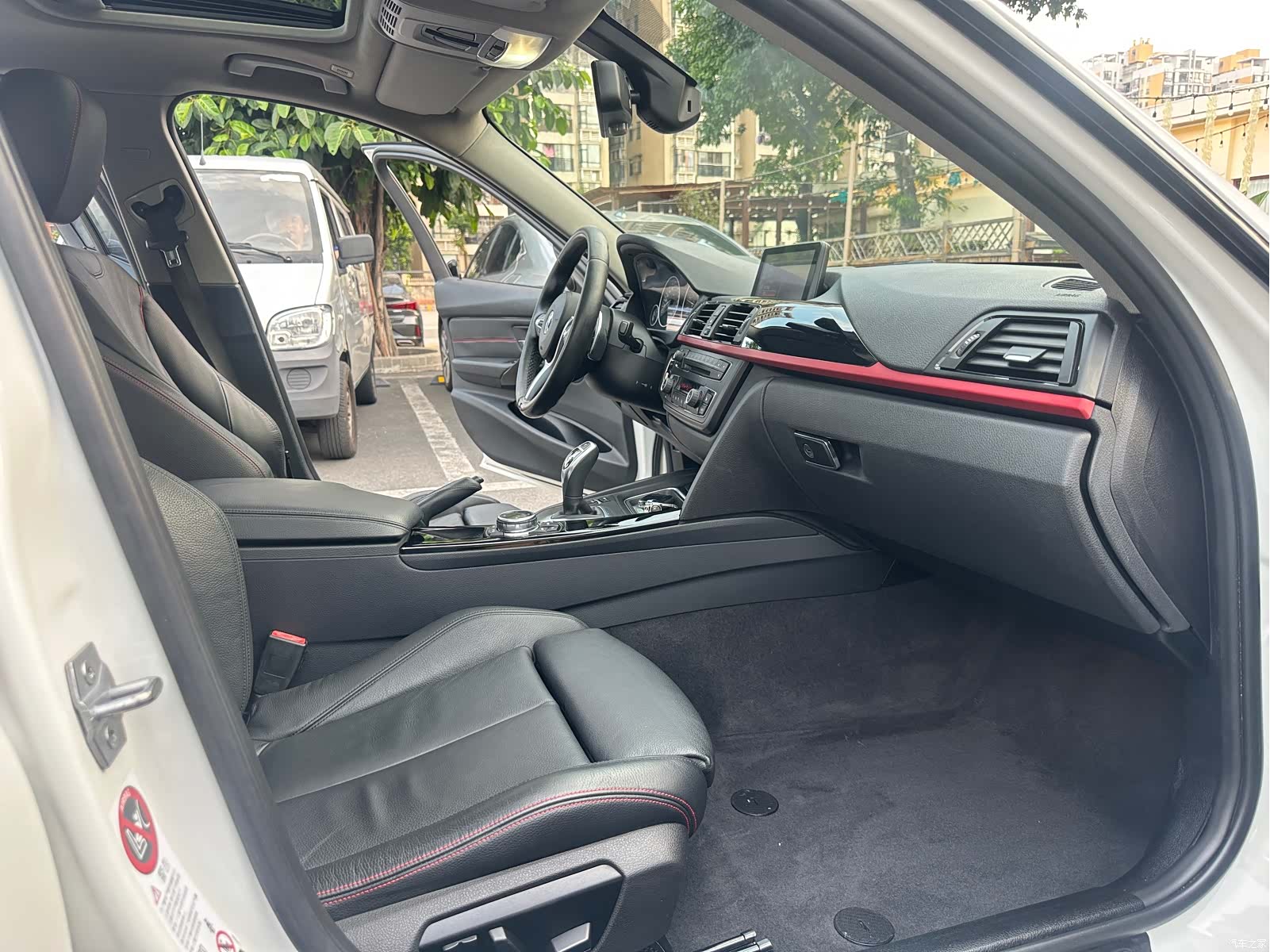 BMW 3 Series, 2015 все фото
