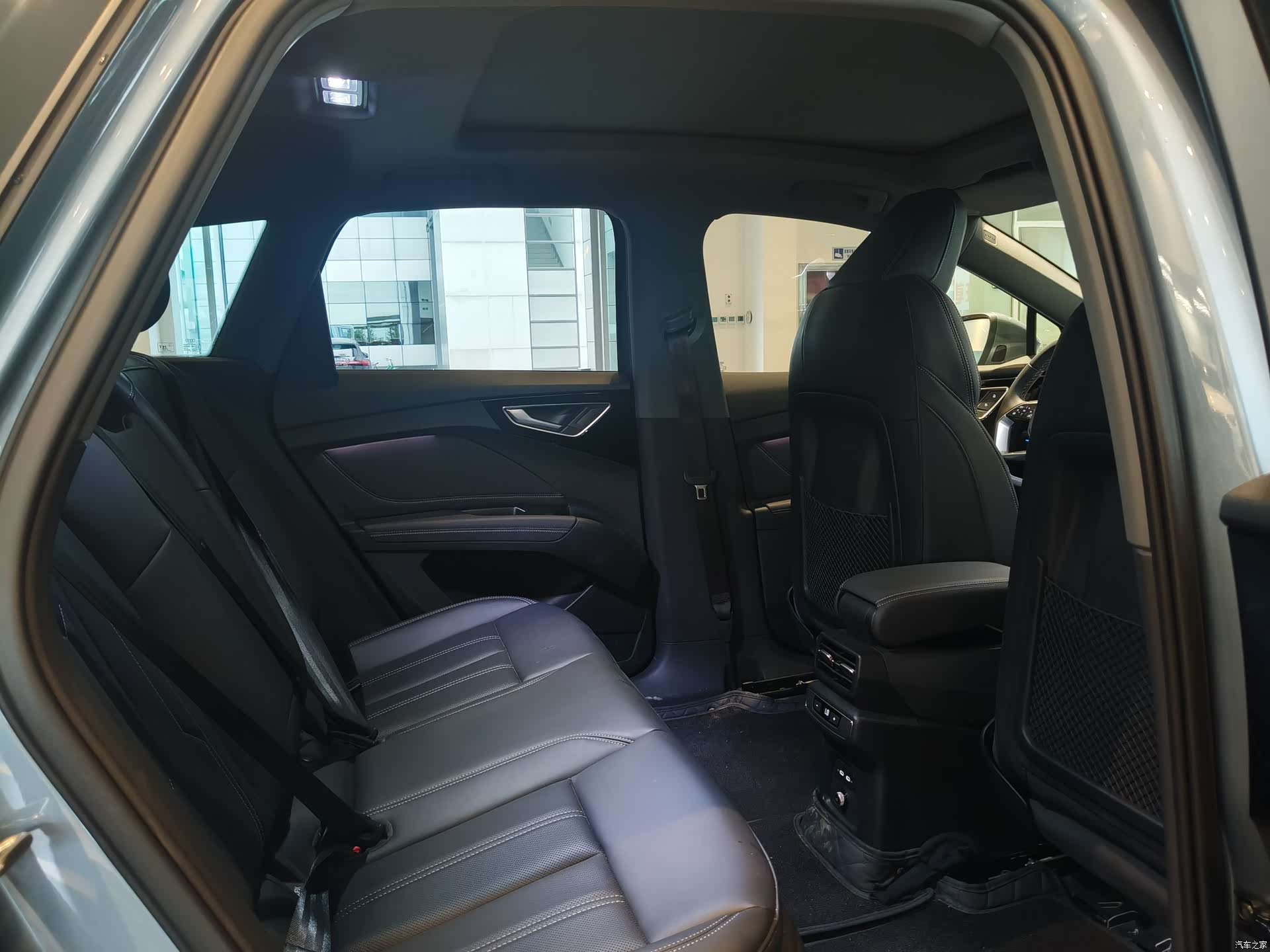 Audi Q4 e-tron, 2025 16
