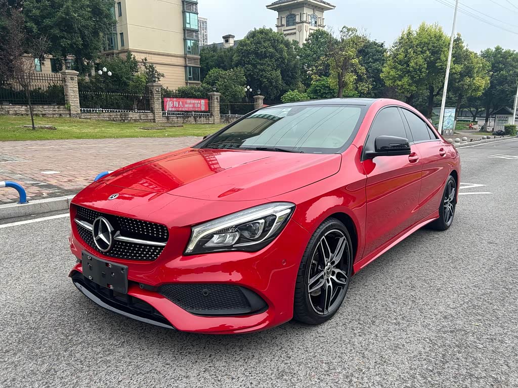 Mercedes-Benz CLA