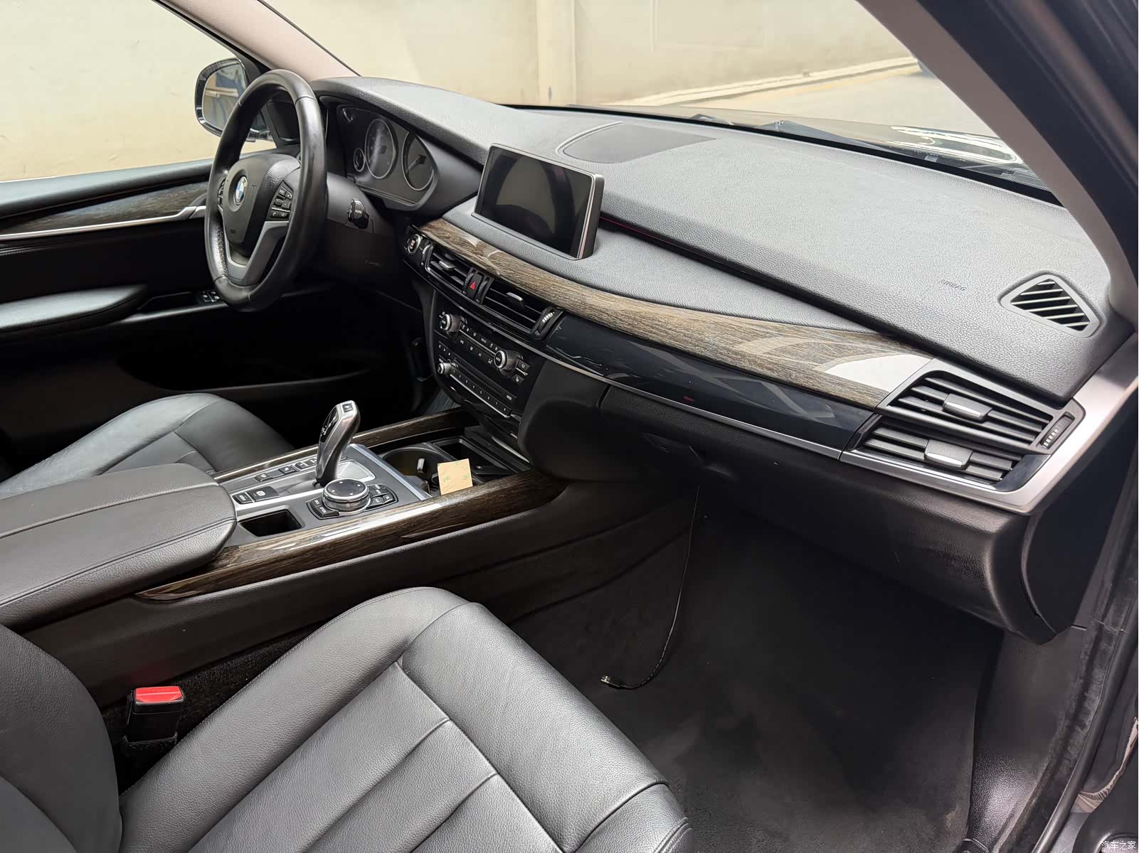 BMW X5, 2015 9