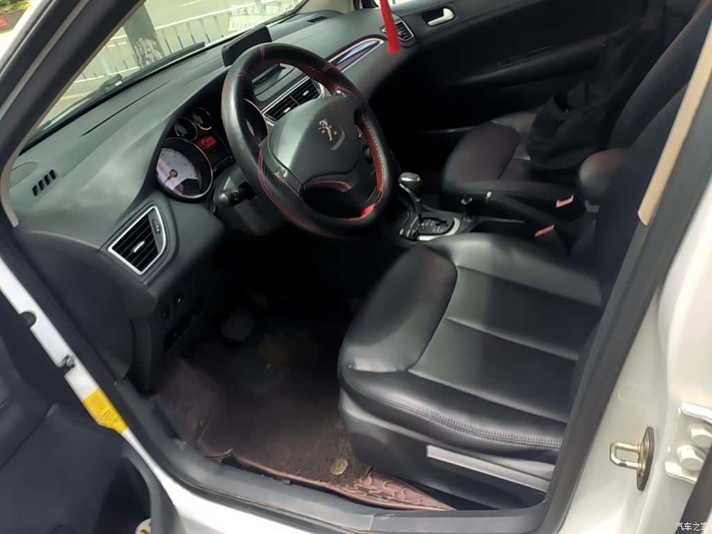 Peugeot 308, 2015 15