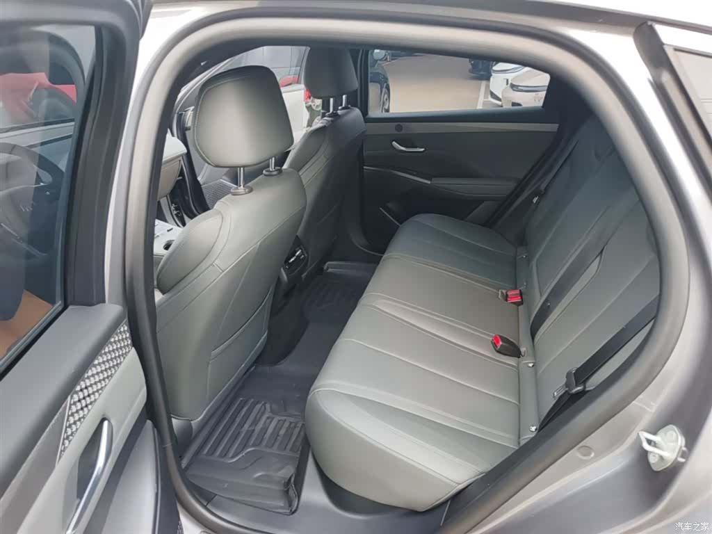 BYD Qin, 2025 17