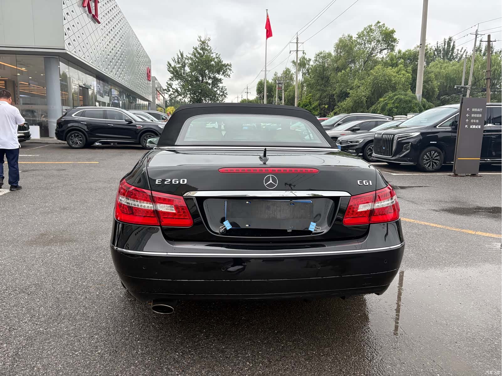 Mercedes-Benz E-Class, 2010 4