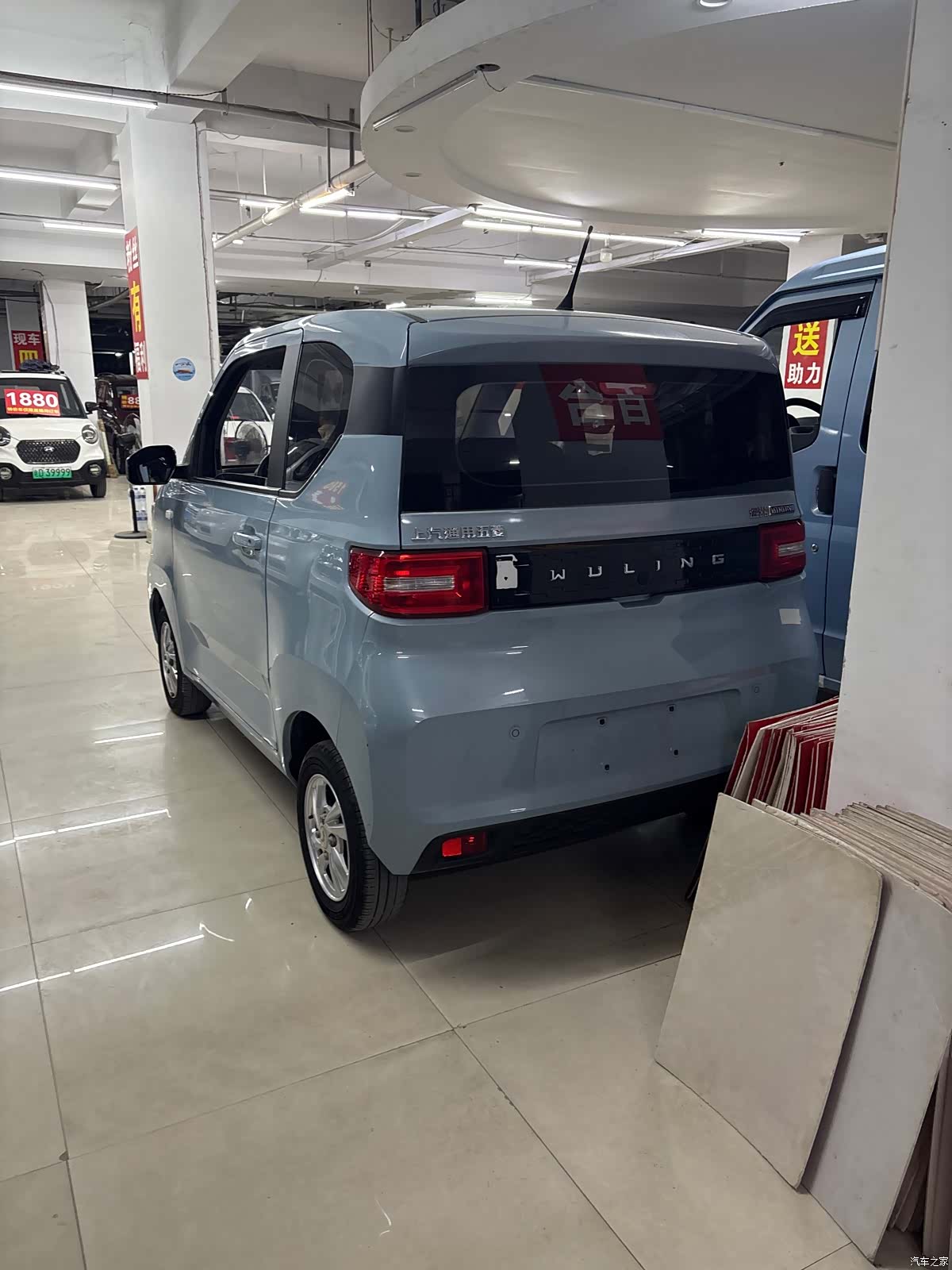 Wuling MINIEV, 2021 все фото