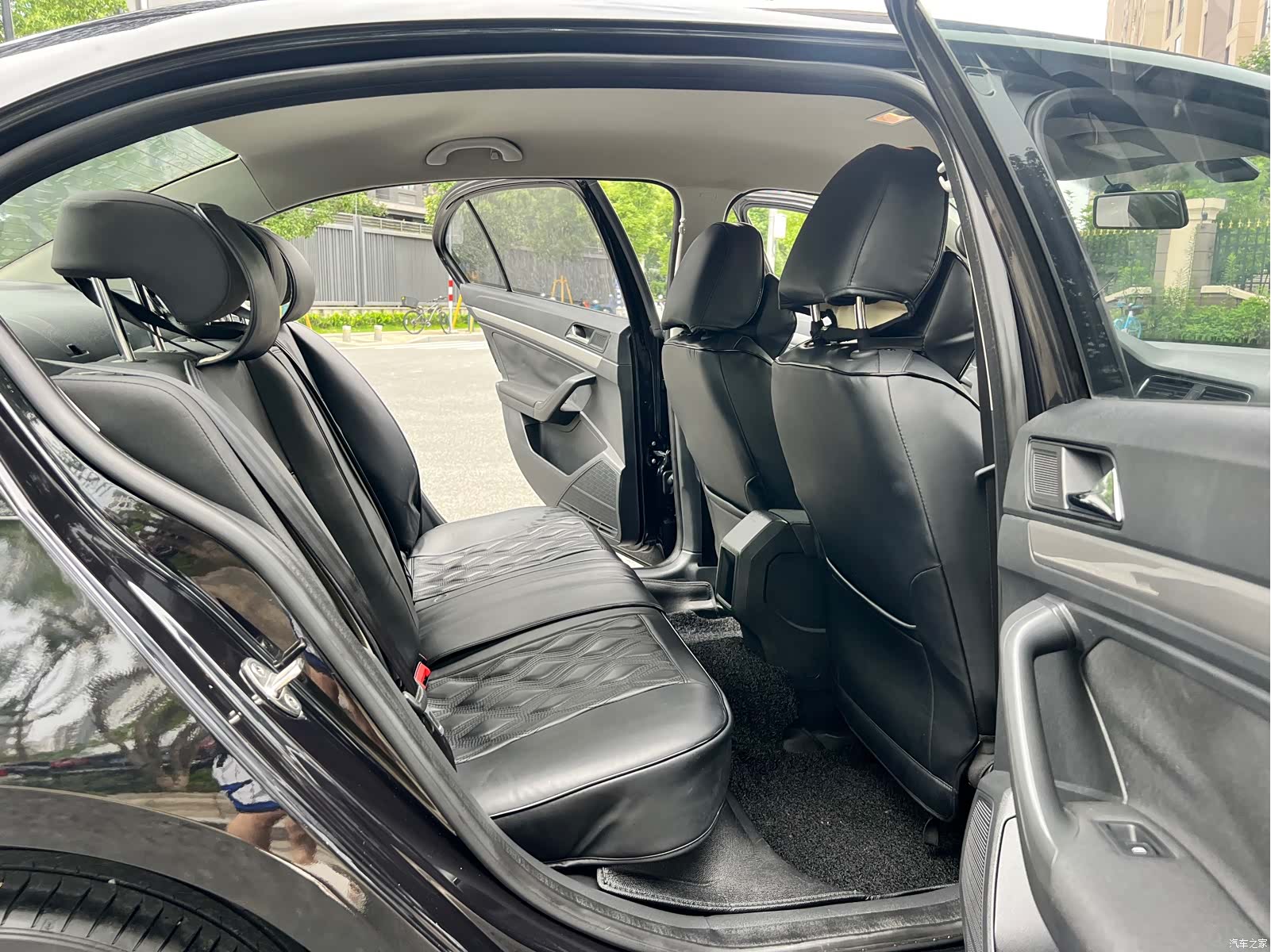Volkswagen Lavida, 2017 14