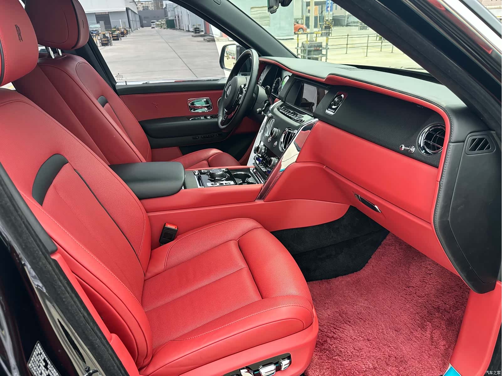 Rolls-Royce Cullinan, 2019 12