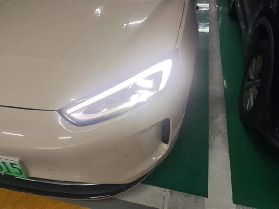 AITO Ask the world M5