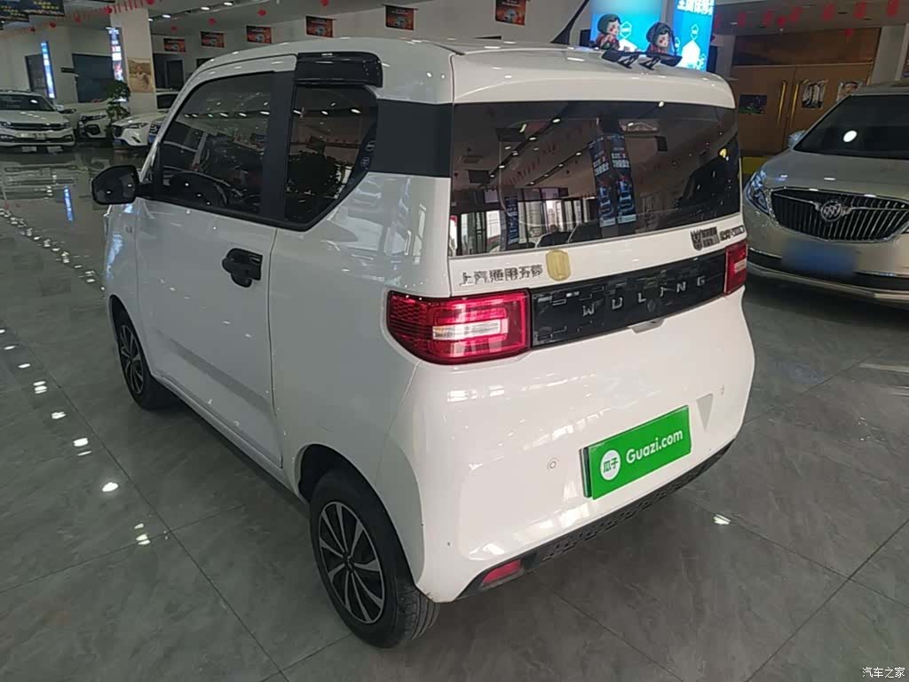 Wuling MINIEV, 2022 все фото