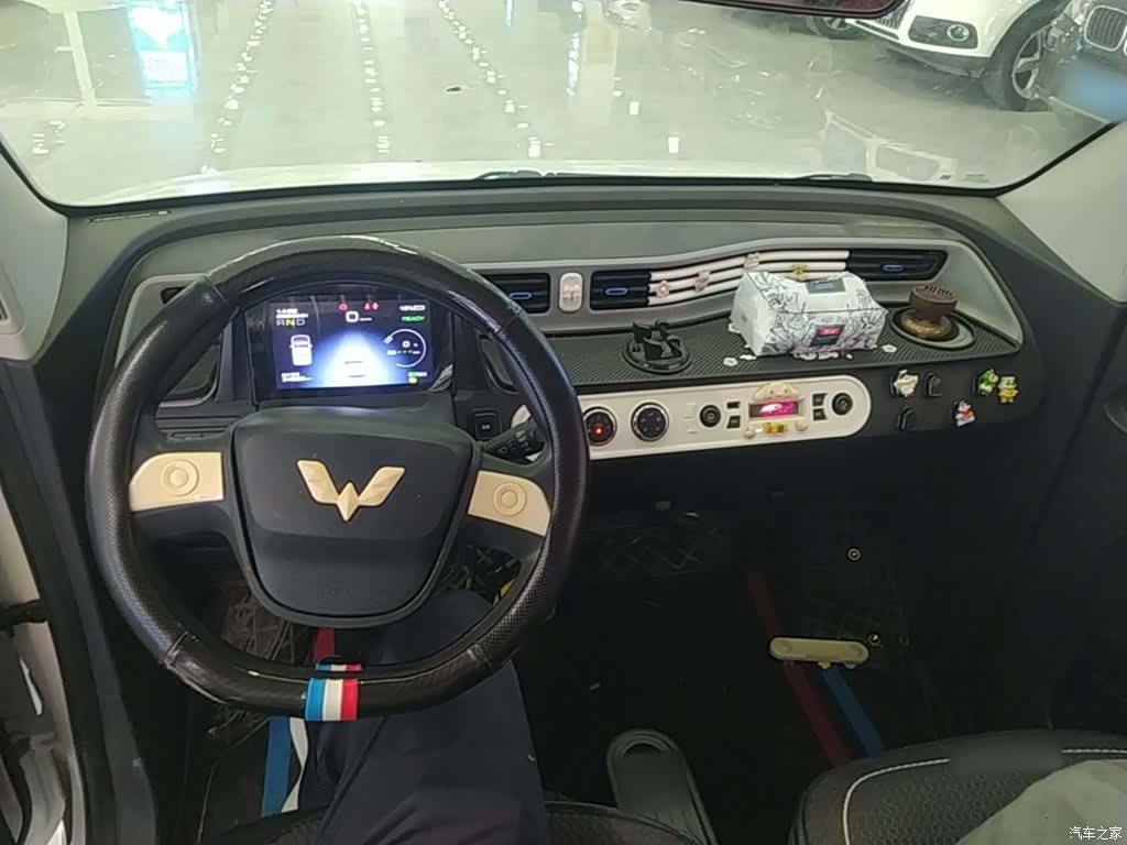 Wuling MINIEV, 2022 10