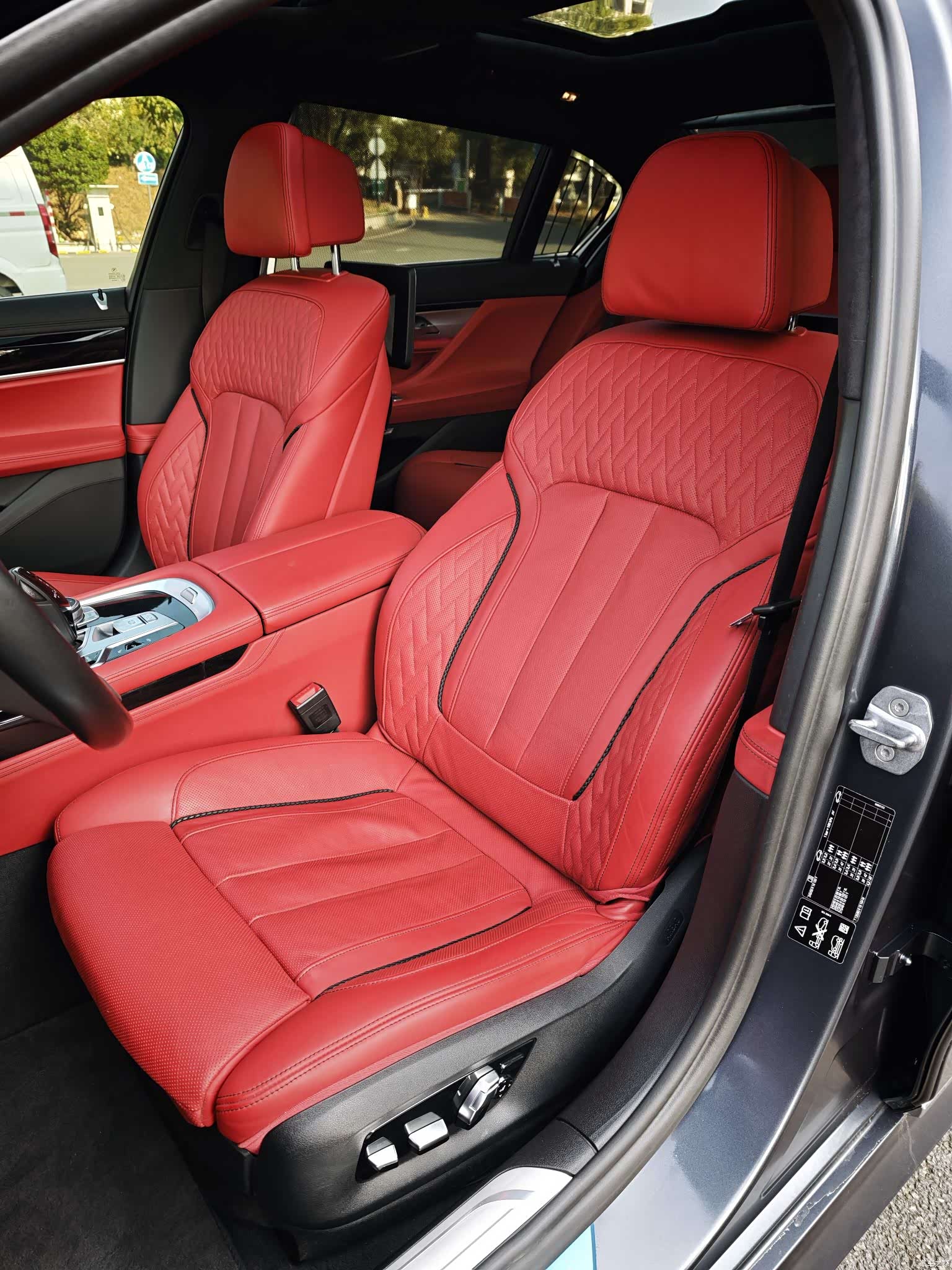 BMW 7 Series, 2018 11