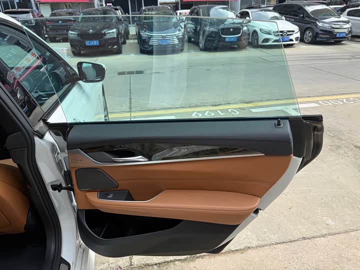 BMW 6 Series GT 2019 630i M Sport package