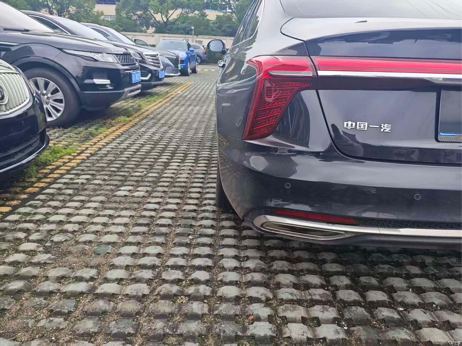 Hongqi H5, 2025 8