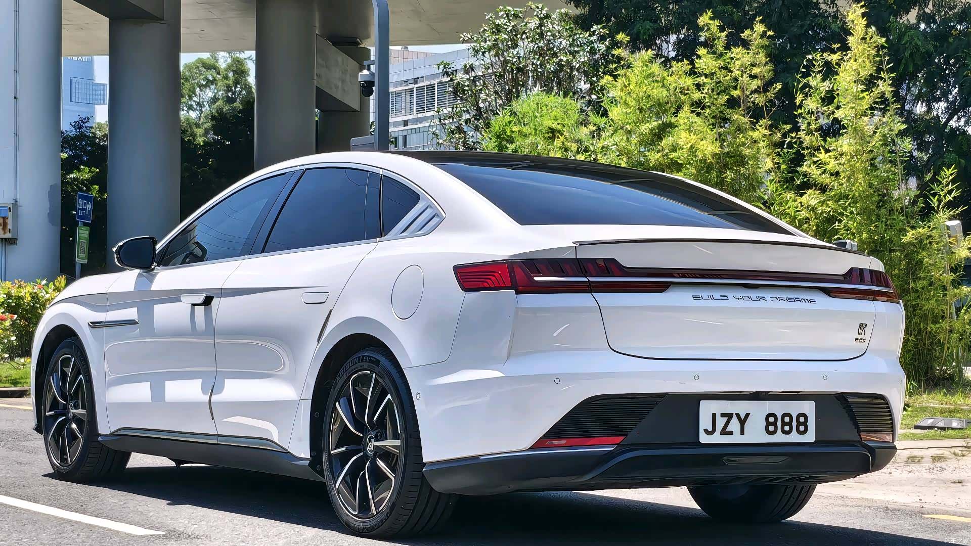 BYD Han, 2020 все фото