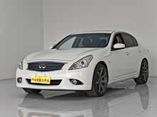 Ӣ�����Gϵ 2010�� G25 Sedan �����˶���
