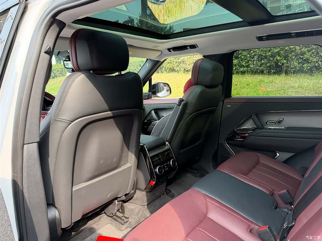 Land Rover Range Rover, 2024 11