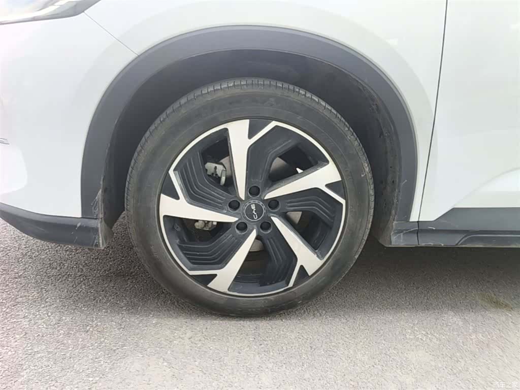 BYD HiAce, 2024 23