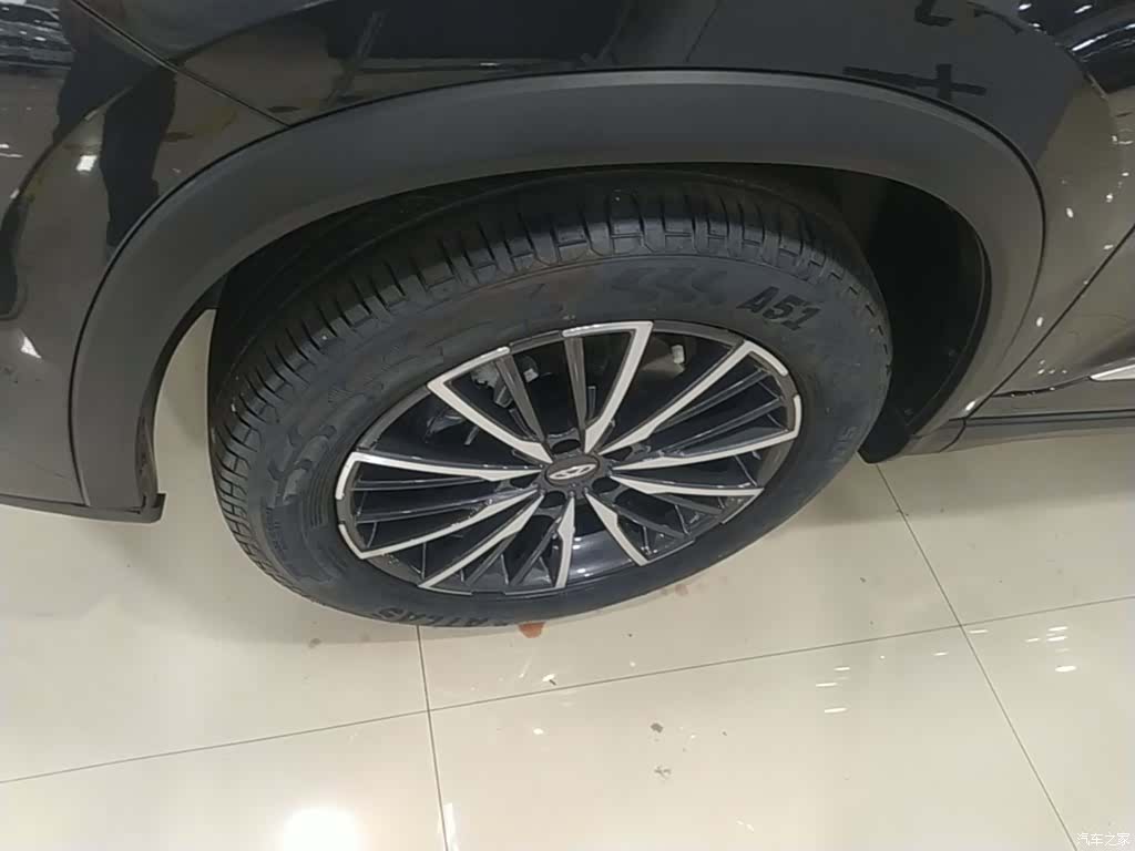 Chery Tiggo 8, 2026 23