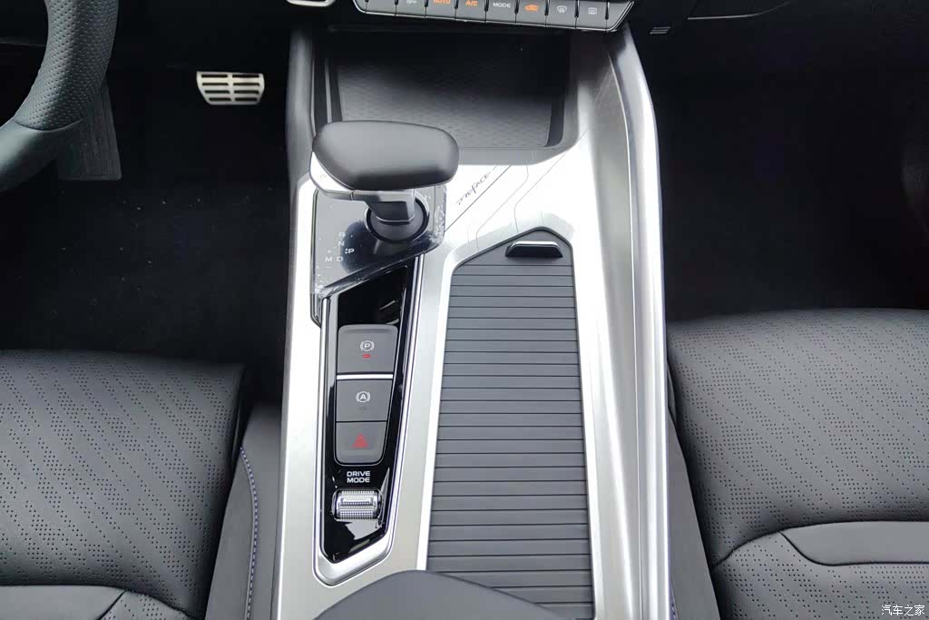 Geely Preface, 2025 16