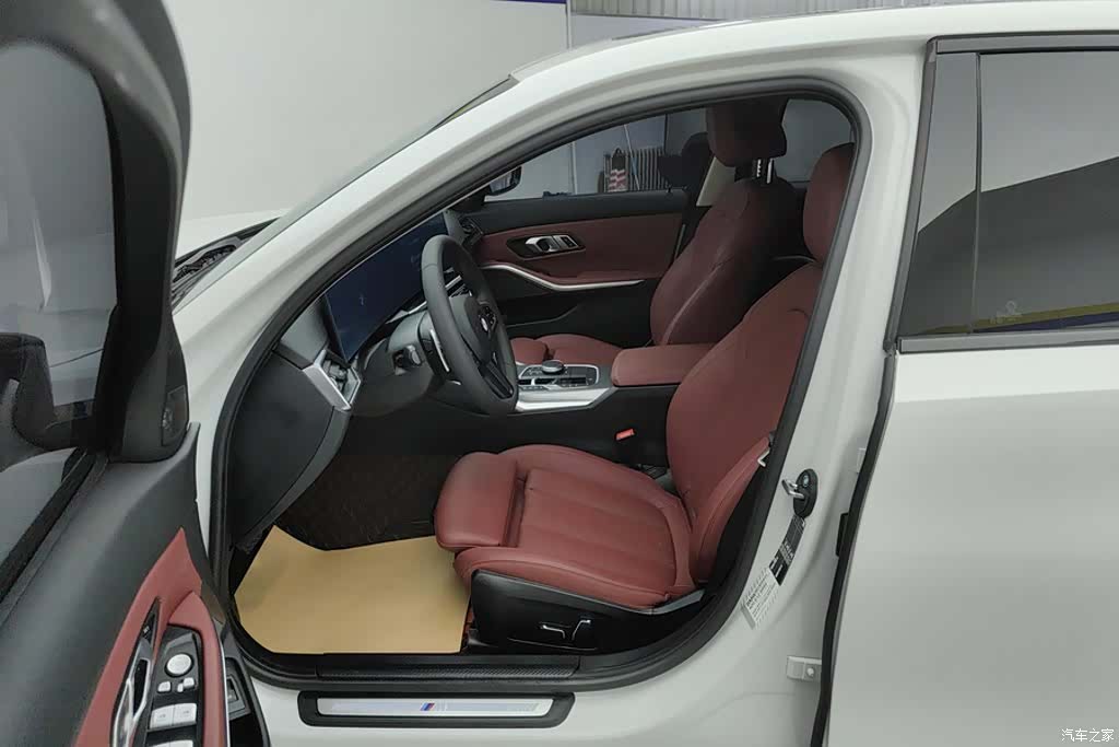 BMW 3 Series, 2024 9