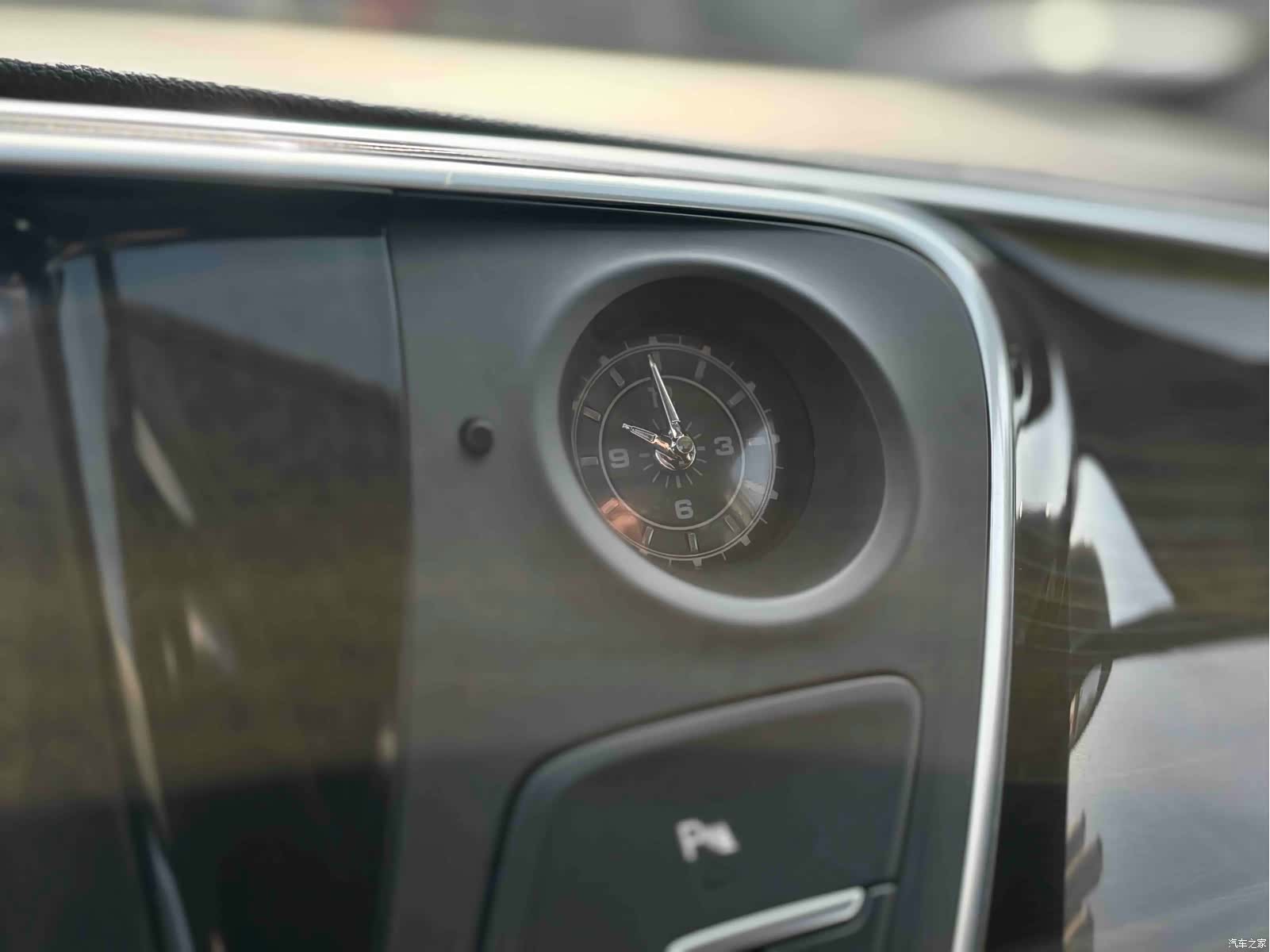 Buick Envision Plus, 2021 9