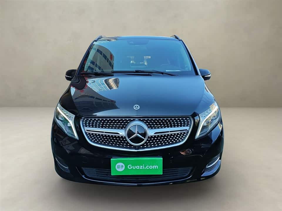 Mercedes-Benz V-class