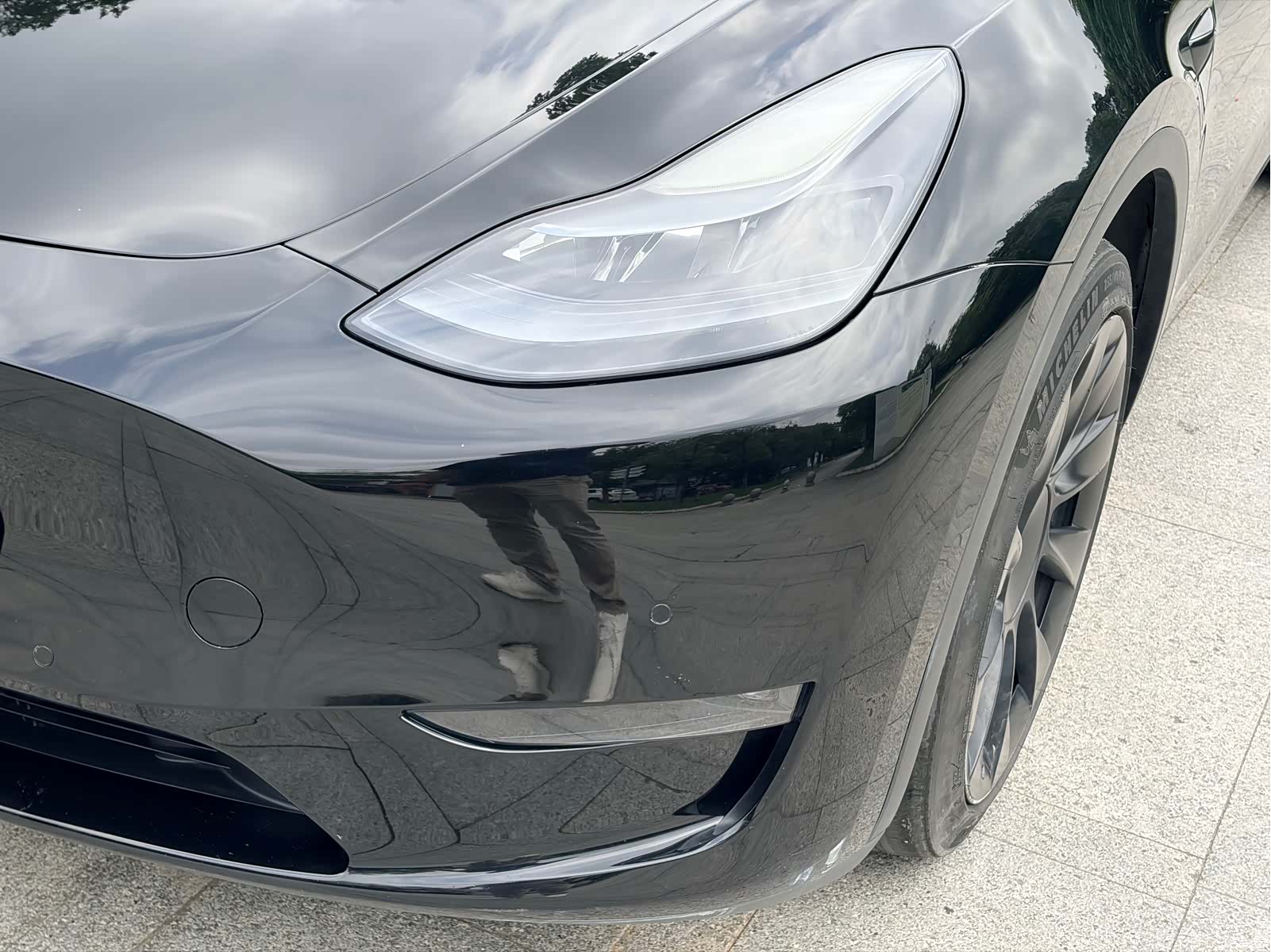 Tesla Model Y, 2021 все фото
