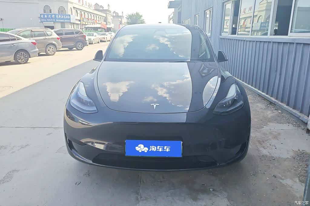 Tesla Model Y, 2024 2